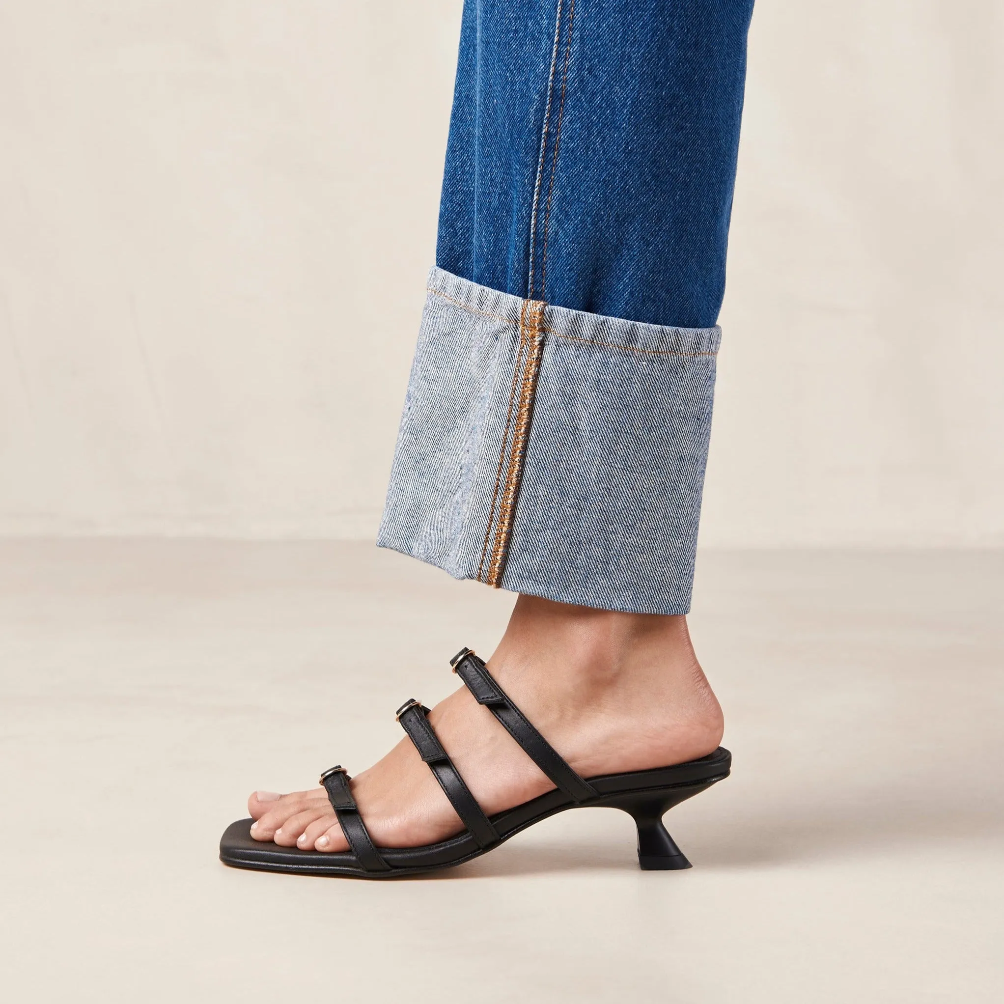 Artefact Black Leather Sandals