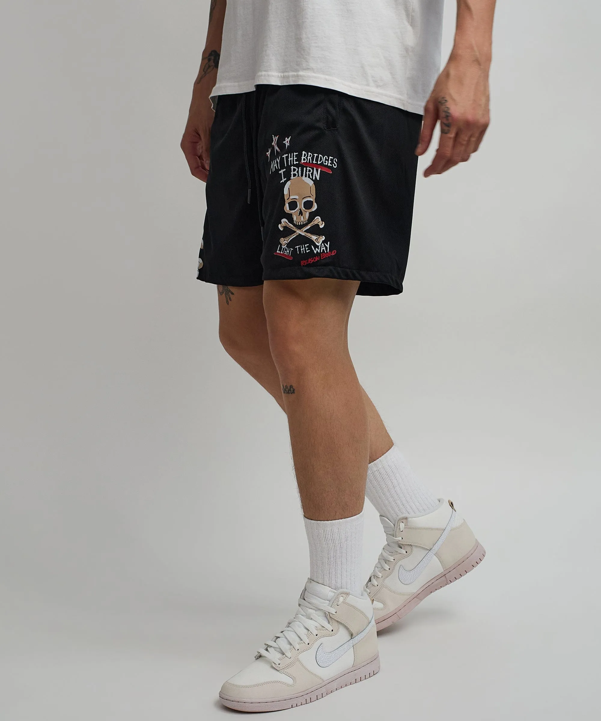 Burn Mesh Shorts - Black