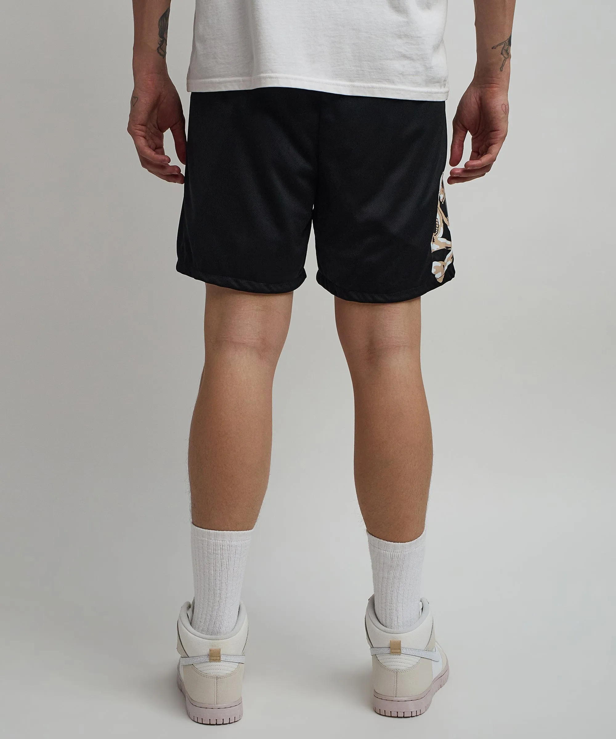 Burn Mesh Shorts - Black