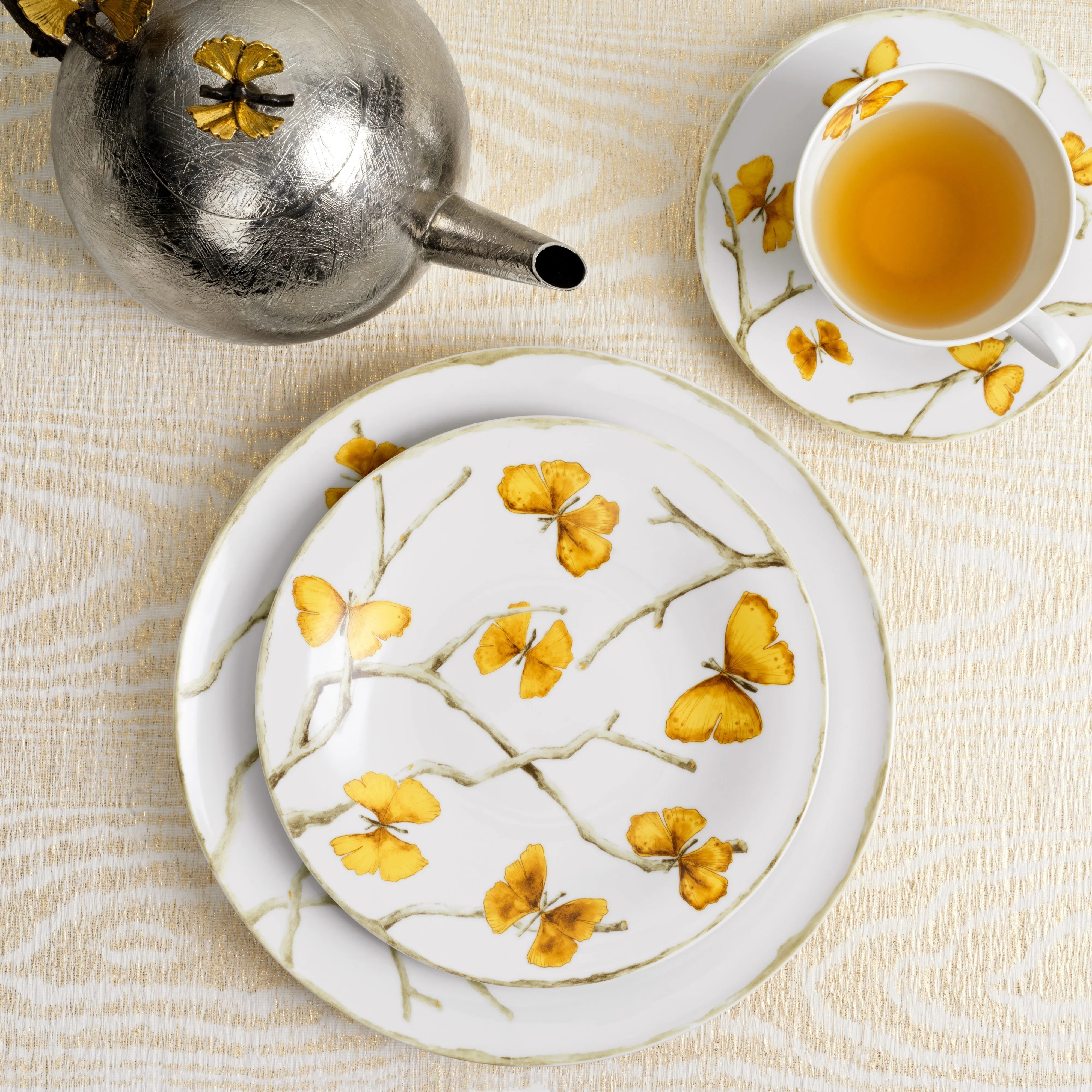 Butterfly Ginkgo Gold Dinnerware