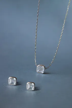 Dare To Square Solitaire Sterling Silver Pendant Set