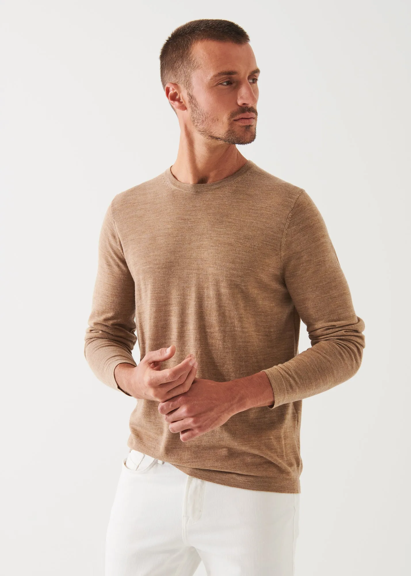 EXTRA-FINE MERINO CREWNECK