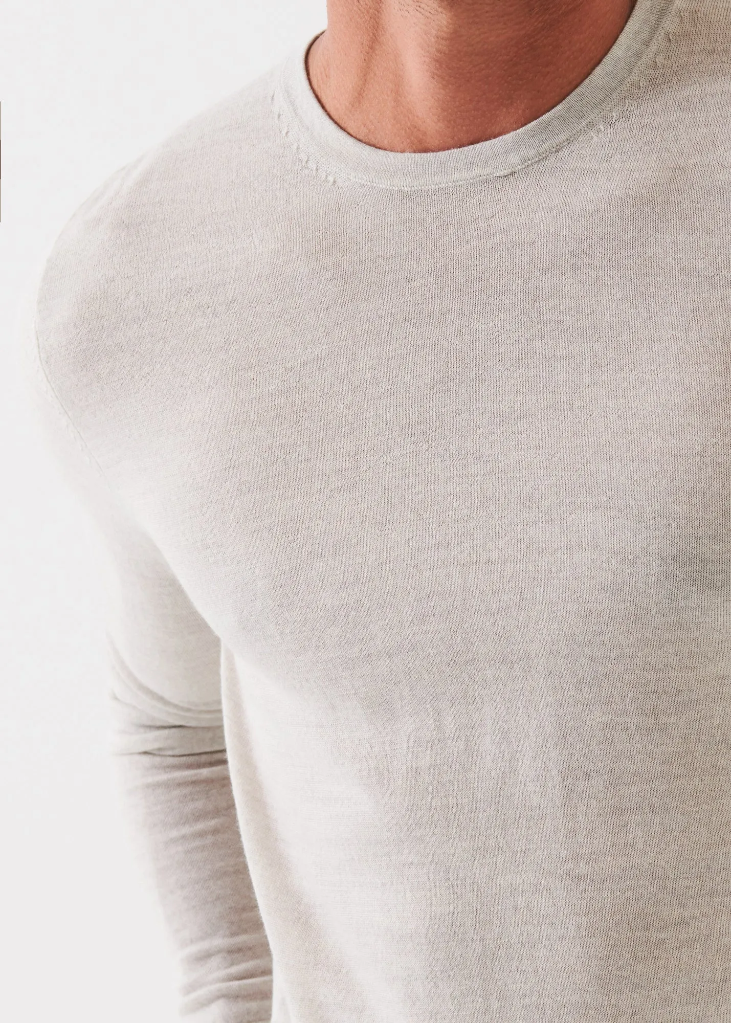 EXTRA-FINE MERINO CREWNECK