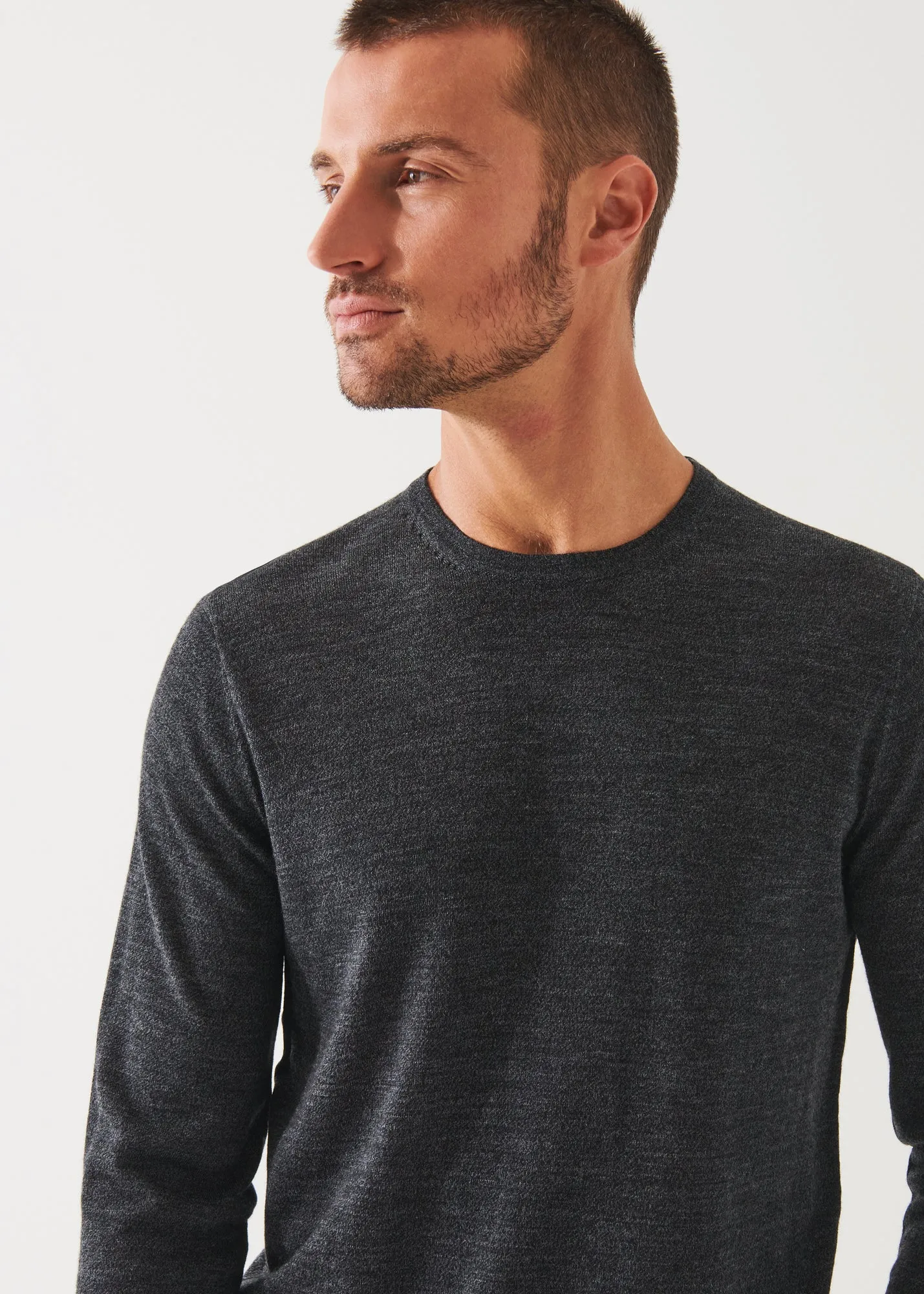 EXTRA-FINE MERINO CREWNECK