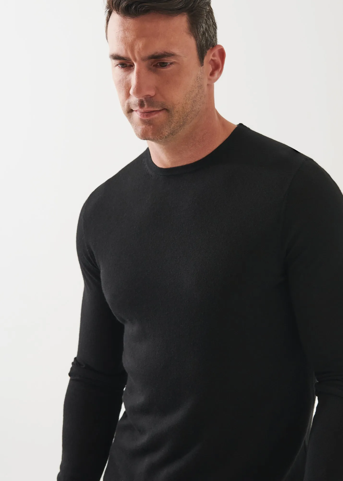 EXTRA-FINE MERINO CREWNECK