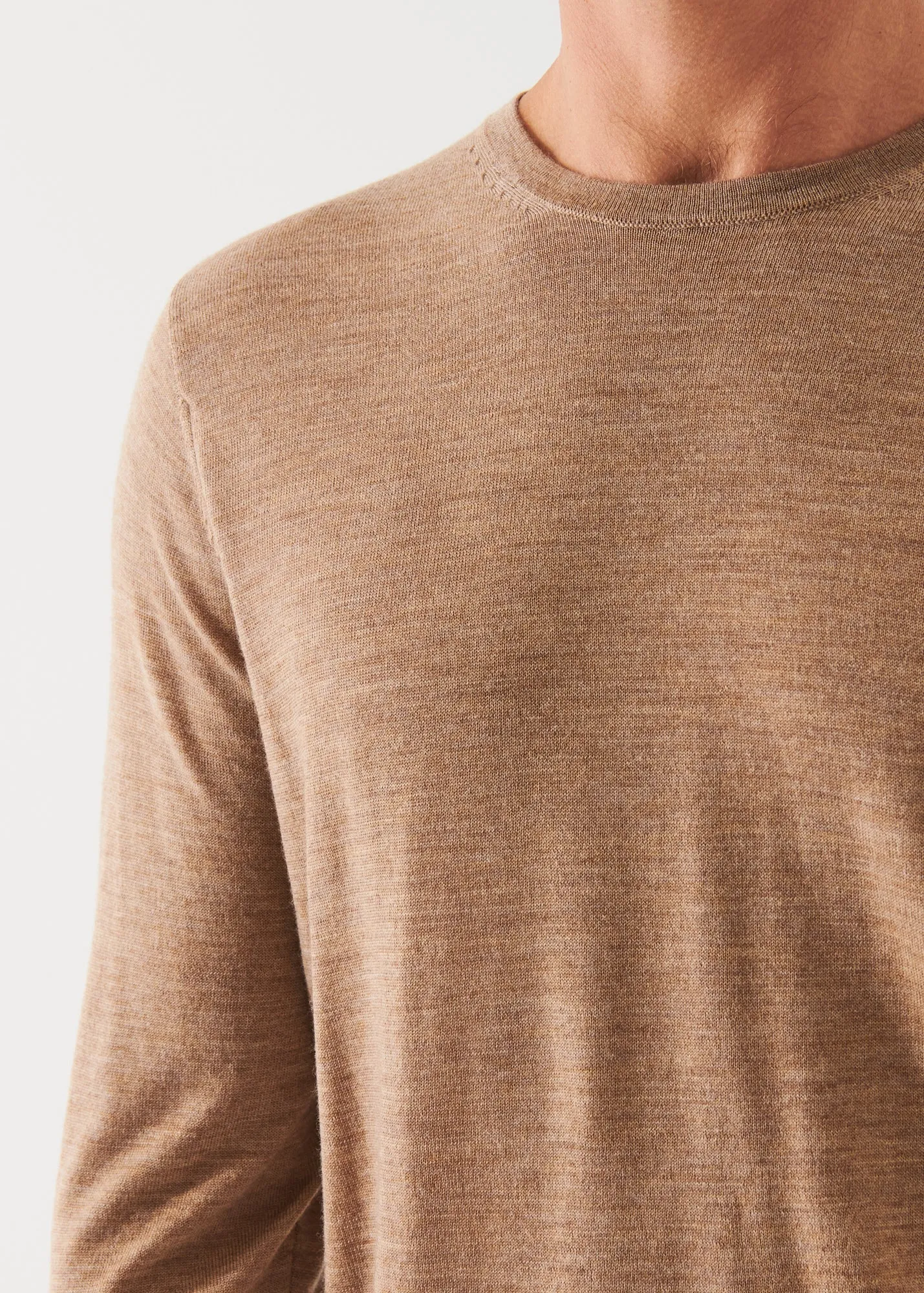 EXTRA-FINE MERINO CREWNECK