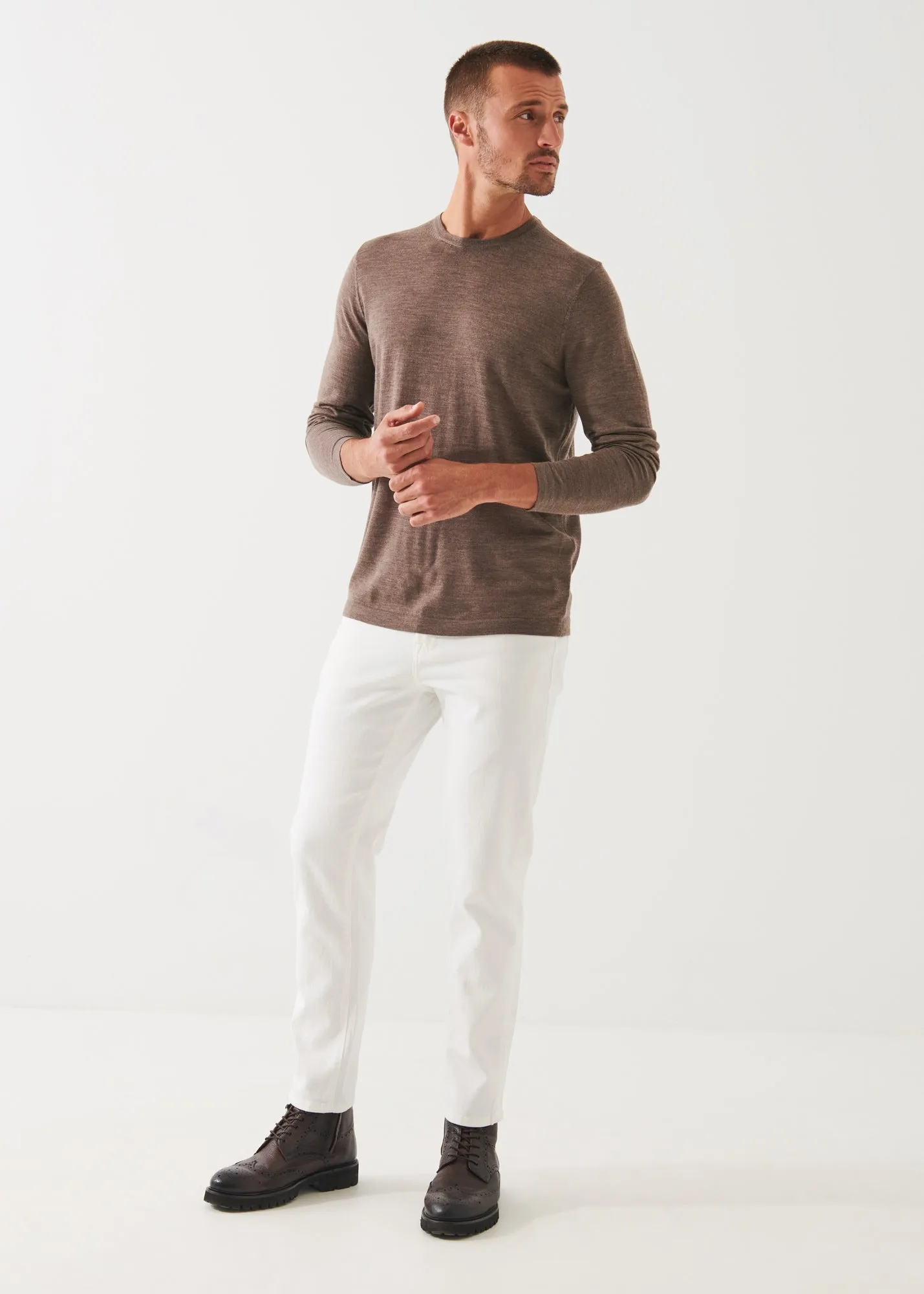 EXTRA-FINE MERINO CREWNECK