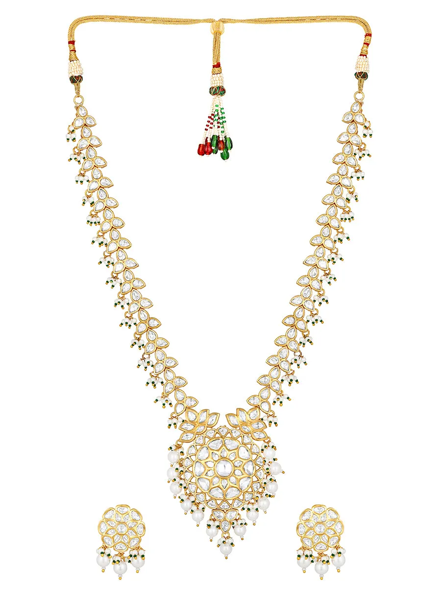 Gold Plated Kundan Necklace with Agate and Pearls