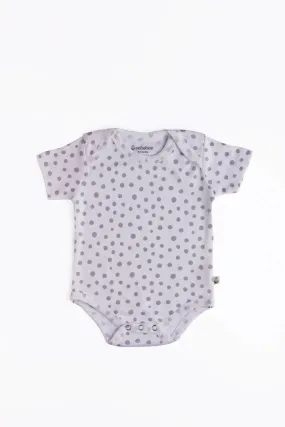 Half sleeve grey round pattern in white bodysuit for baby