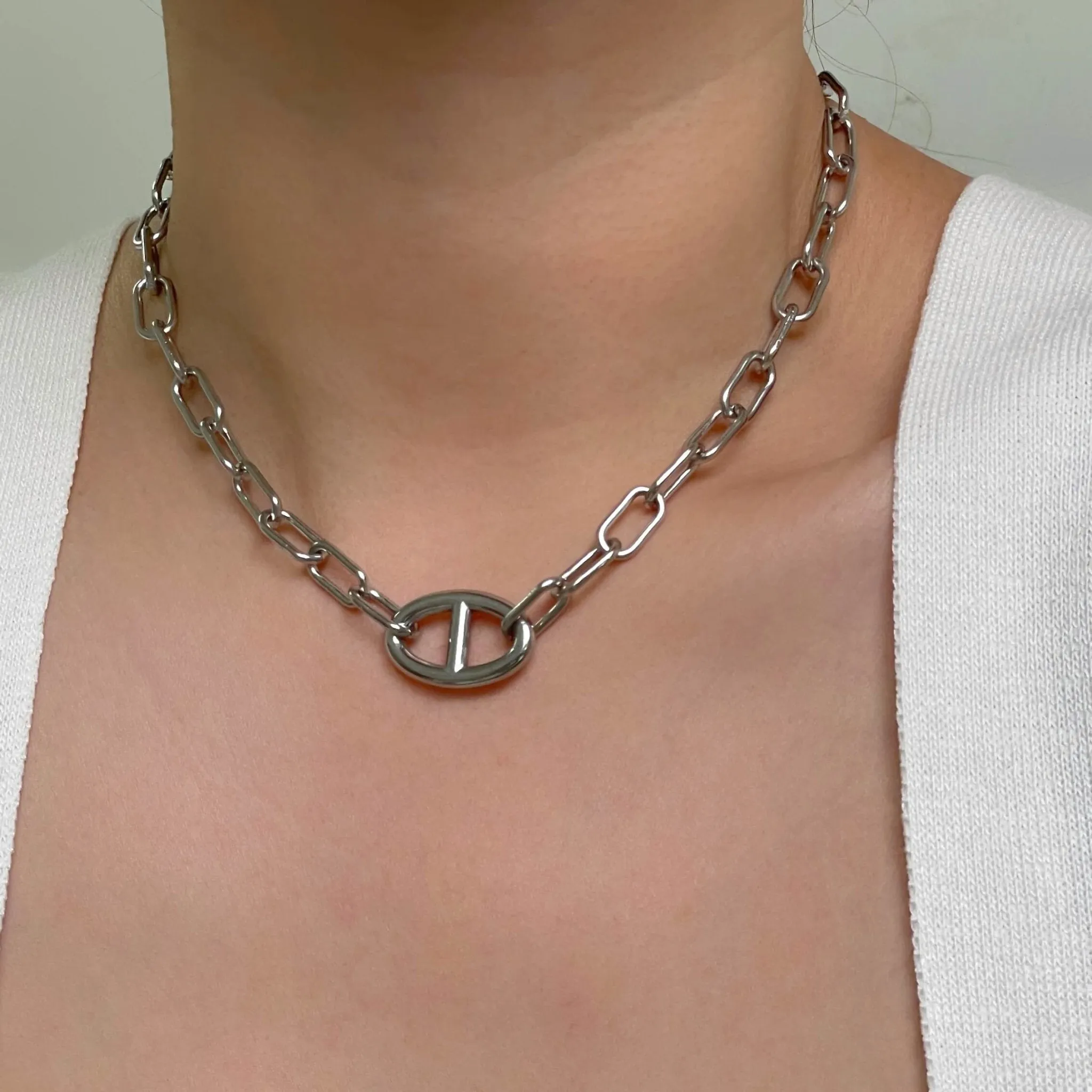 Modern Chunky Chain Necklace Silver