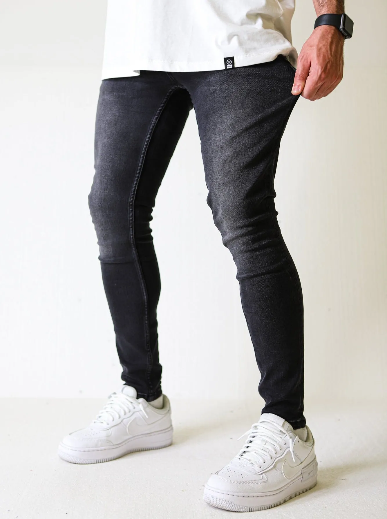 Premium 4X Stretch Dark Spray Jeans