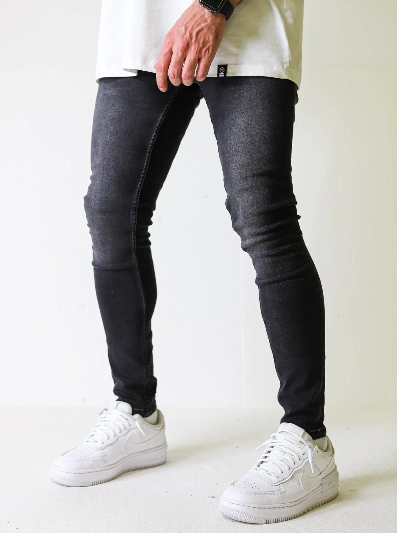 Premium 4X Stretch Dark Spray Jeans