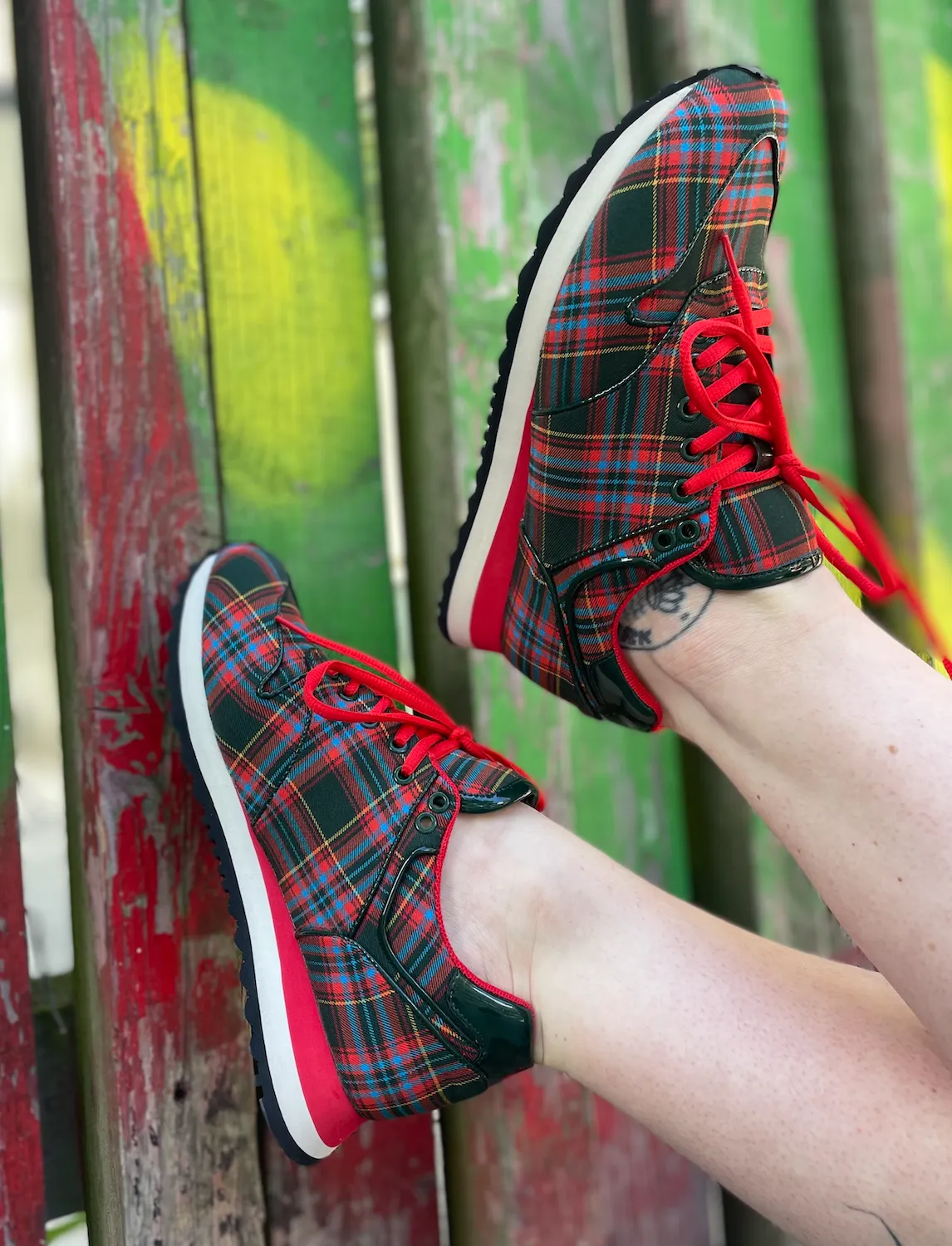 Serena Plaid #MyLolaSneaks