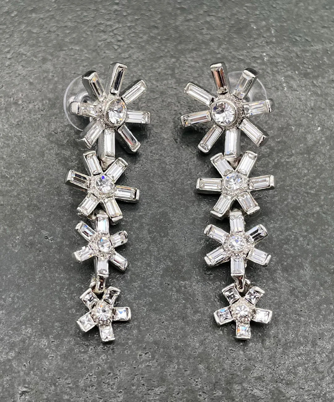 【USA輸入】ヴィンテージ K.J.L クリア フラワー ピアス/Vintage K.J.L Clear Flower Post Earrings