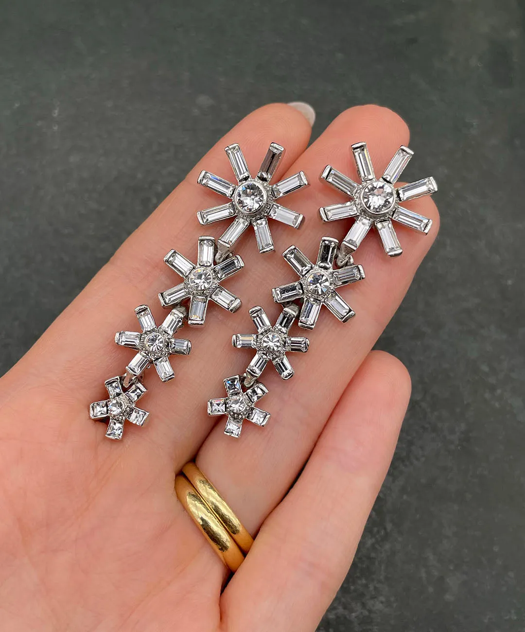 【USA輸入】ヴィンテージ K.J.L クリア フラワー ピアス/Vintage K.J.L Clear Flower Post Earrings