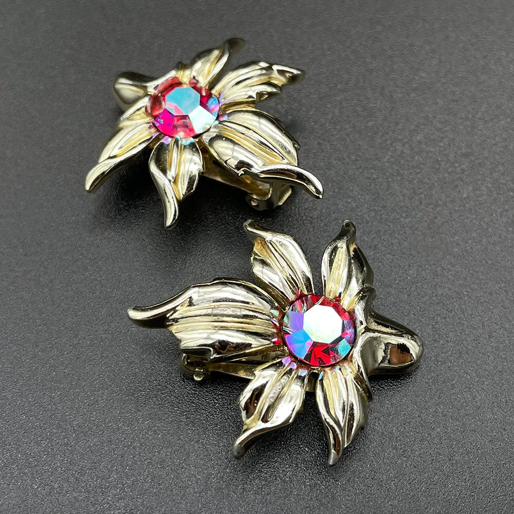 【カナダ輸入】ヴィンテージ EMMONS レッドオーロラ フラワー イヤリング/Vintage EMMONS Red Aurora Flower Clip On Earrings