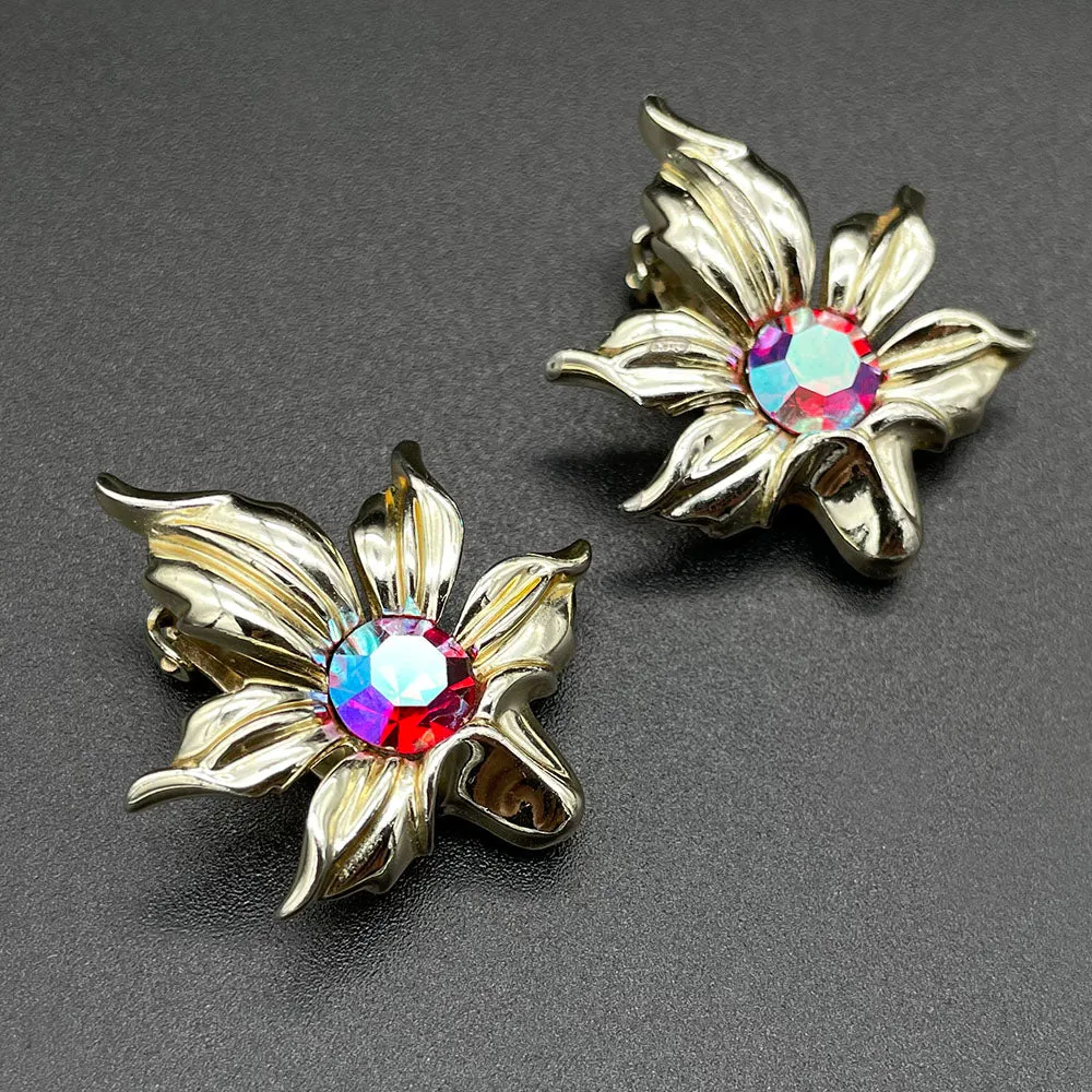 【カナダ輸入】ヴィンテージ EMMONS レッドオーロラ フラワー イヤリング/Vintage EMMONS Red Aurora Flower Clip On Earrings